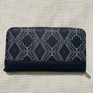 All About the Benjamin’s thirty one wallet